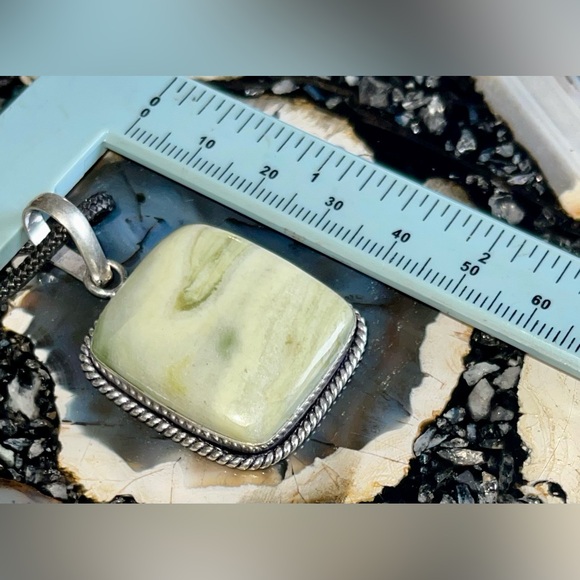 Green Larsonite Pendant 1 7/8” - Picture 16 of 17